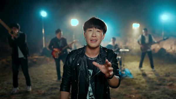 คอร์ดเพลง ก้อนขี้ไหง่ นุ๊ก ธนดล