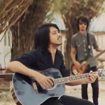 บ.เบิ้ล สามร้อย - คอร์ดเพลง เนื้อเพลง คอร์ดกีตาร์