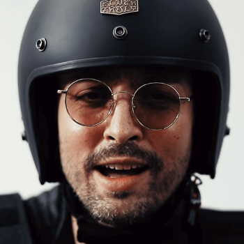 HUGO - ระวัง