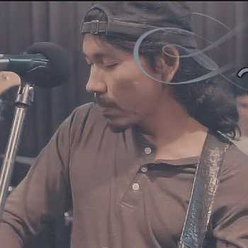 คอร์ดเพลง อยู่กับฉันเธอลำบาก - วงสหาย