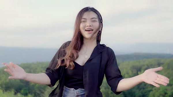 คอร์ดเพลง กู๊ด บาย..ยังบ่ตาย - นิดหน่อย อรอุมา