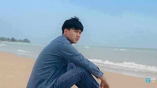 คอร์ดเพลง นั่งโง่ๆ ริมทะเล - MEAN