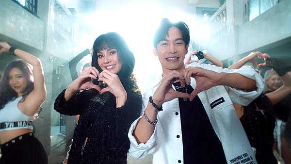 คอร์ดเพลง ฮักต้าวหลาย - เต้ย อภิวัฒน์ ft. หลิว อาจารียา คอร์ดเพลง ฮักต้าวหลาย - เต้ย อภิวัฒน์ ft. หลิว อาจารียา