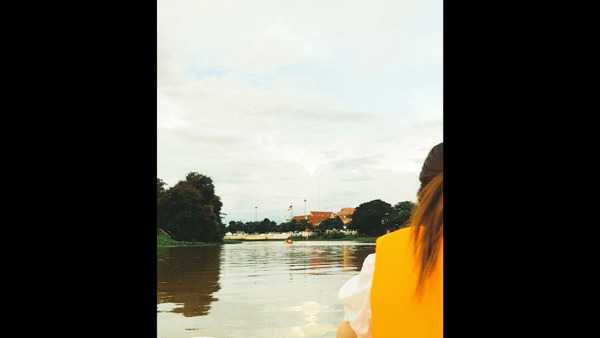 คอร์ดเพลง เผื่อเธอผ่านมาเห็น ท้องฟ้าของฉันที่วางเอาไว้ - PHAKHAW