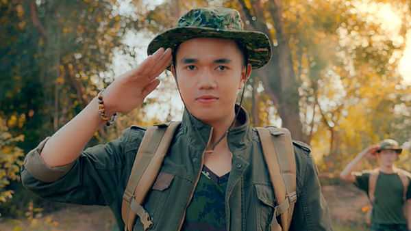 คอร์ดเพลง คนฝึกบ่ท้อ คนรออย่าทิ้ง โอม พรชนะ
