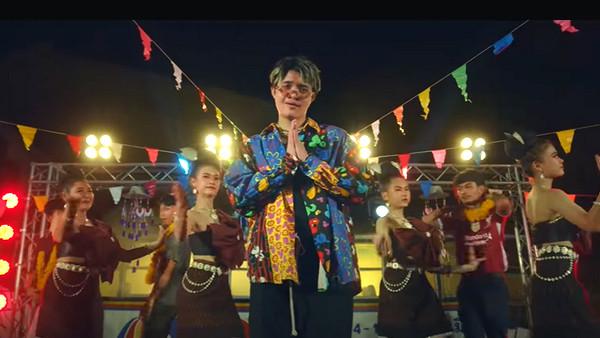 คอร์ดเพลง มาแคร์แลเหลียว RachYO feat.BenzNer