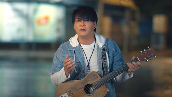 คอร์ดเพลง เจ้าสิถอดใจบ่ ไอดิน อภินันท์