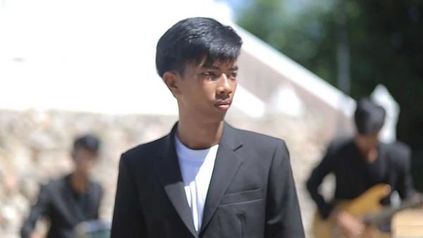 คอร์ดเพลง น้อยกว่าฉัน วงรอยยิ้ม