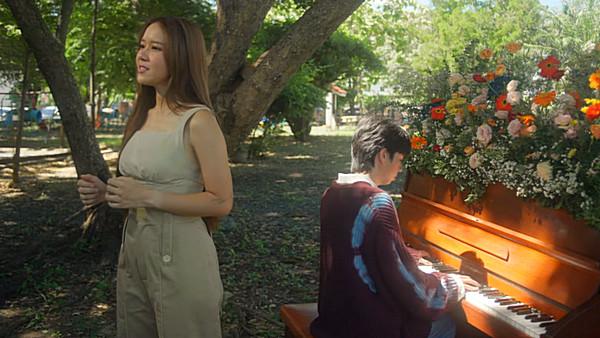 คอร์ดเพลง เพลงที่โอบกอดฉัน drg. feat. Earth Patravee