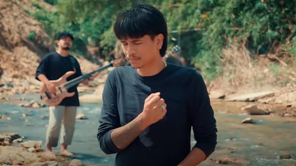 คอร์ดเพลง ร.. เหล็กโคน
