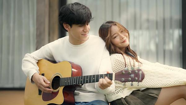 คอร์ดเพลง รอเธอทุกฤดูกาล Liltan คอร์ดเพลง รอเธอทุกฤดูกาล Liltan