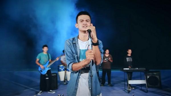 คอร์ดเพลง ลักแล วงเบบี้ดั๊ก