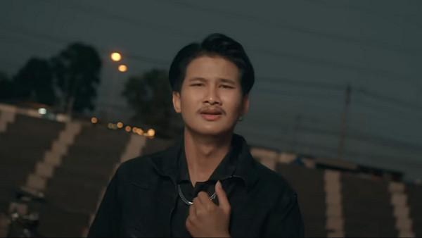 คอร์ดเพลง ทำท่าฮัก วงนิยม
